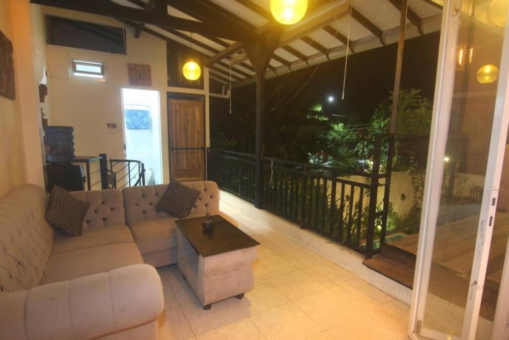 Villa Amalura I Yogyakarta Kültér fotó